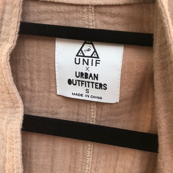 UNIF Light Trench Jacket - Picture 4 of 7